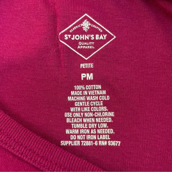 St. John’s Bay Petite Long Sleeve Shirt Soft Stretch Raspberry 100% Cotton EUC - Picture 5 of 9
